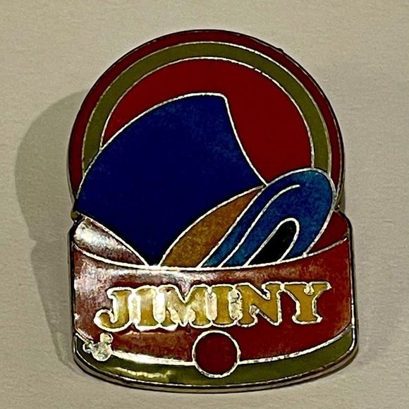 Disney Pinocchio Jiminy Cricket 🦗 Hat Series Pin - Cast Lanyard 2005 - Picture 1 of 2